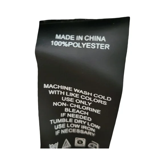 Vince Camuto Sleeveless Black and White Sheer Textured Top - Picture 5 of 10